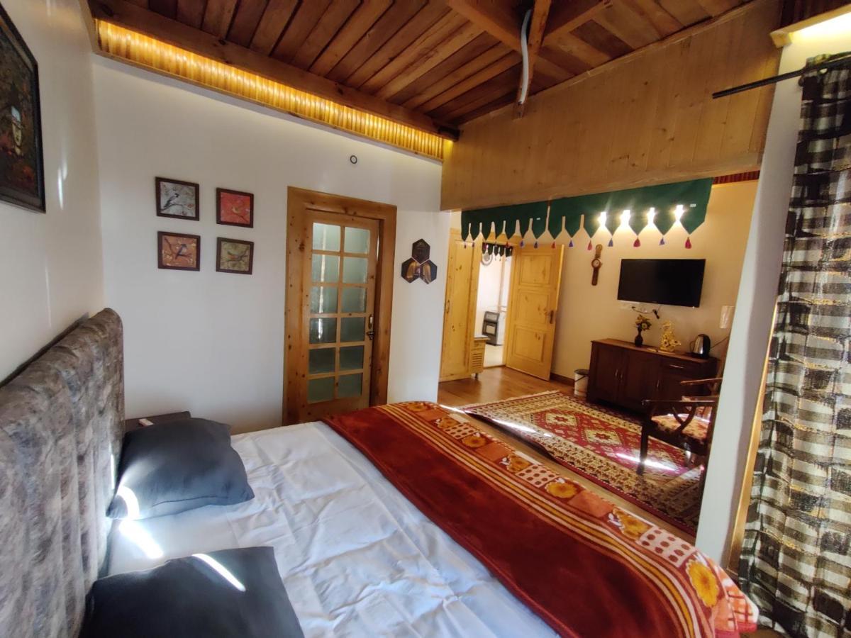 3 Bedroom Plus Attic Bedroom At Vacay Datcha Kud Exterior foto