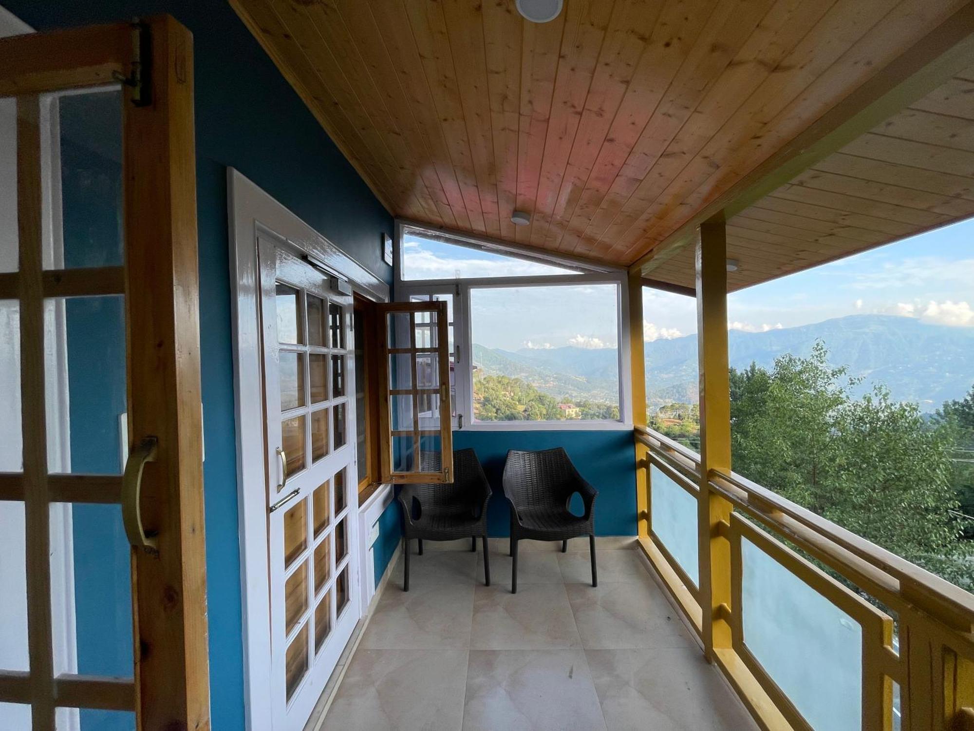 3 Bedroom Plus Attic Bedroom At Vacay Datcha Kud Exterior foto